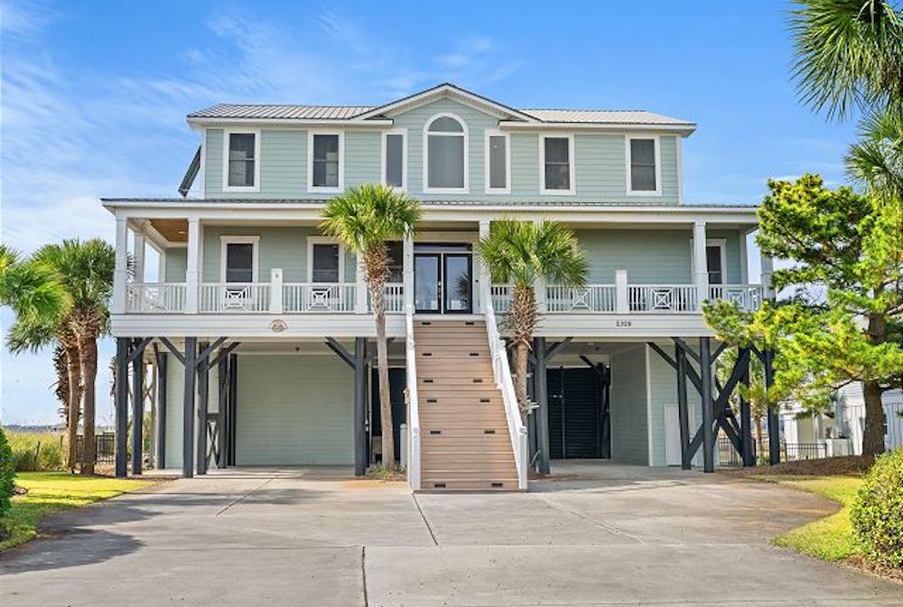 exterior view of rental home One Particular Harbour