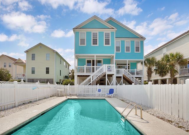 Pet friendly beach house in Garden City Beach 